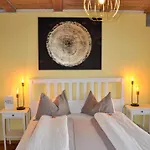 Bed & Breakfast Schlafschloss 2*