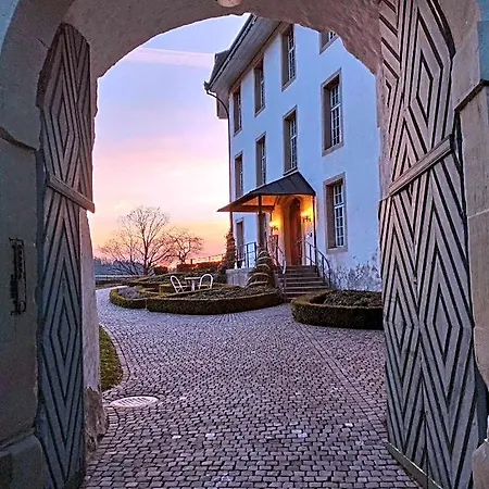 Schlafschloss Bed & Breakfast Sumiswald