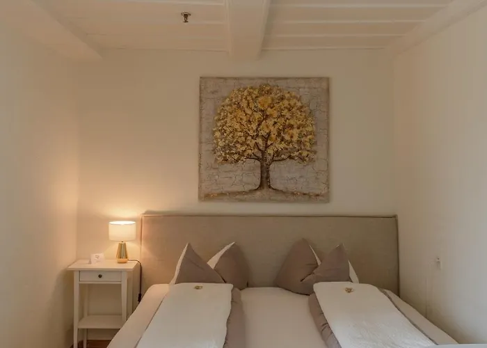 ベッド・アンド・ブレックファスト Schlafschloss 2*