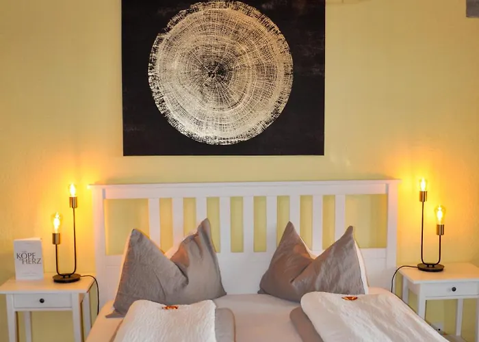 ベッド・アンド・ブレックファスト Schlafschloss 2*