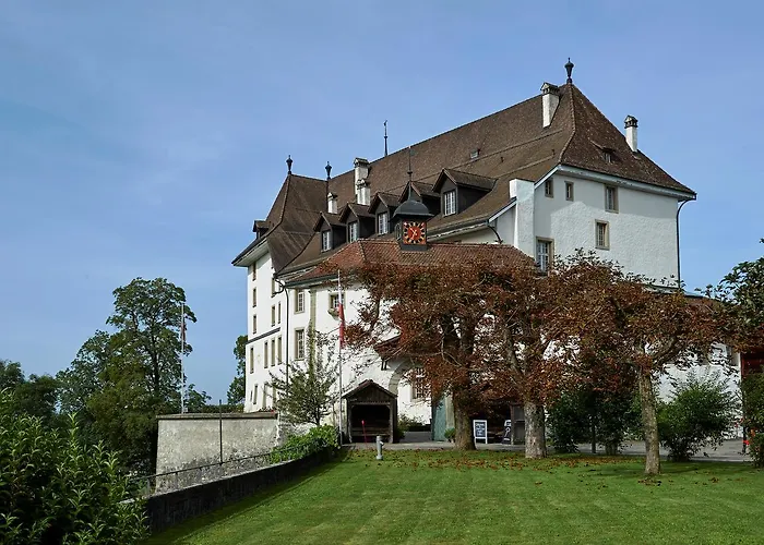 ベッド・アンド・ブレックファスト Schlafschloss Sumiswald