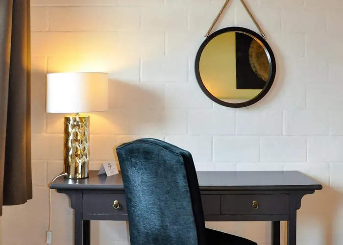 Schlafschloss فندق مبيت وإفطار Sumiswald