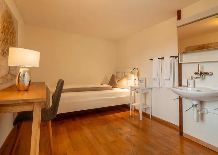 فندق مبيت وإفطار Schlafschloss Sumiswald